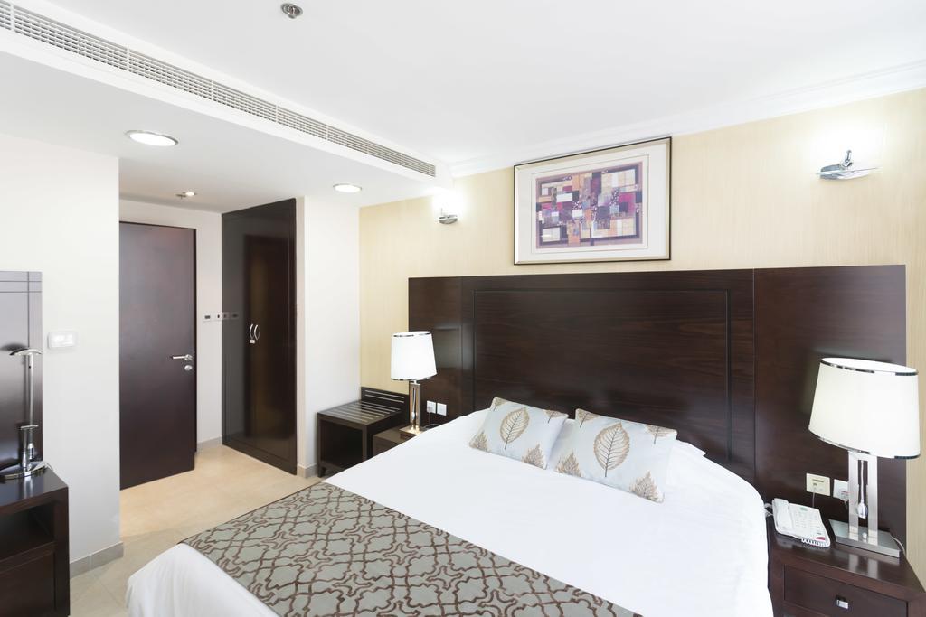 Marmara Hotel Apartments Dubai Room photo