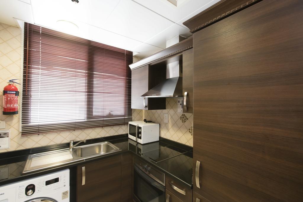 Marmara Hotel Apartments Dubai Room photo